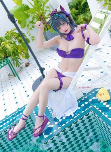 日韩精品刚刚更新美腿传说_720高清完整版