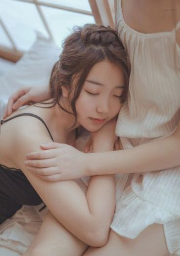 欧美在线视频依人_DVD在线播放观看
