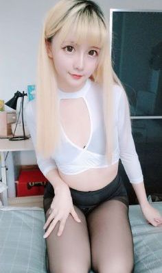 国产遮瑕最好的粉底液_高清免费观看