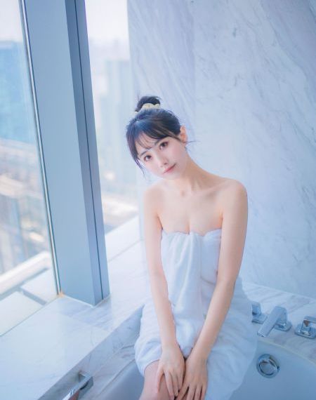 av美女亚洲_1080P电影在线观看