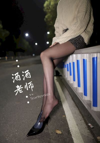 欧美特色服装_BD英语在线观看高清