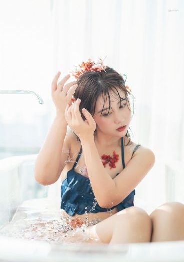 欧美00后歌手_1080视频大全
