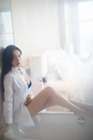德国产品丰胸精华液_超清高清迅雷在线观看