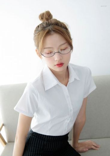 1204国产你懂的巨乳_BD完整在线观看